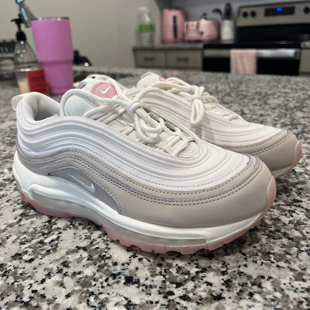 Light pink & white Nike air max 97